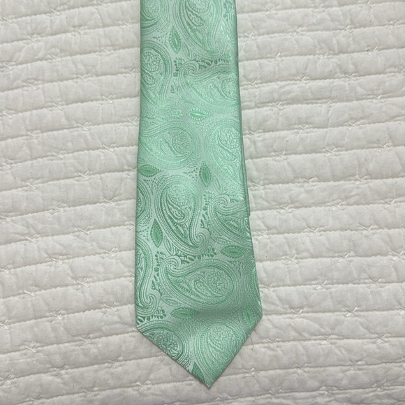 Like new patterned hi-tie - Picture 3 of 5
